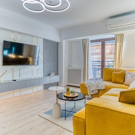 Hi Apartment Букурещ Екстериор снимка