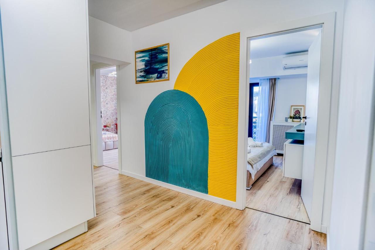 Hi Apartment Букурещ Екстериор снимка